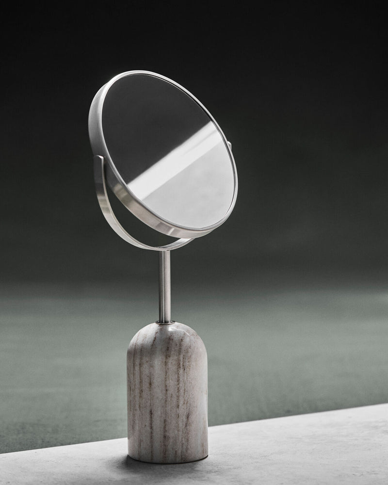 Meraki Marble Makeupspejl med 3x Forstørrelse og Marmorfod – Beige