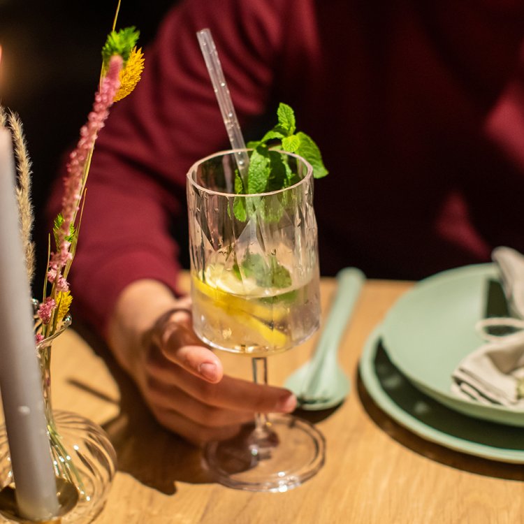 Koziol Club No. 4 vinglas 300 ml, Brudsikkert plastik