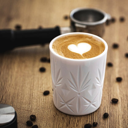 Brudsikre Premium kaffekrus 33 cl hvid med rødt skær– GraMonty