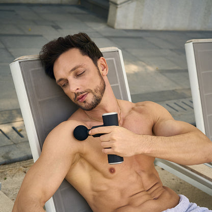 Massage gun med 4 massagehoveder - Reducer muskel og led smerter