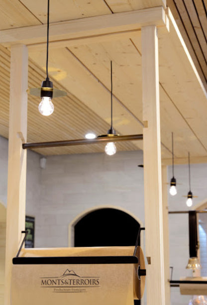 SCAN PENDEL E27 SORT/MESSING